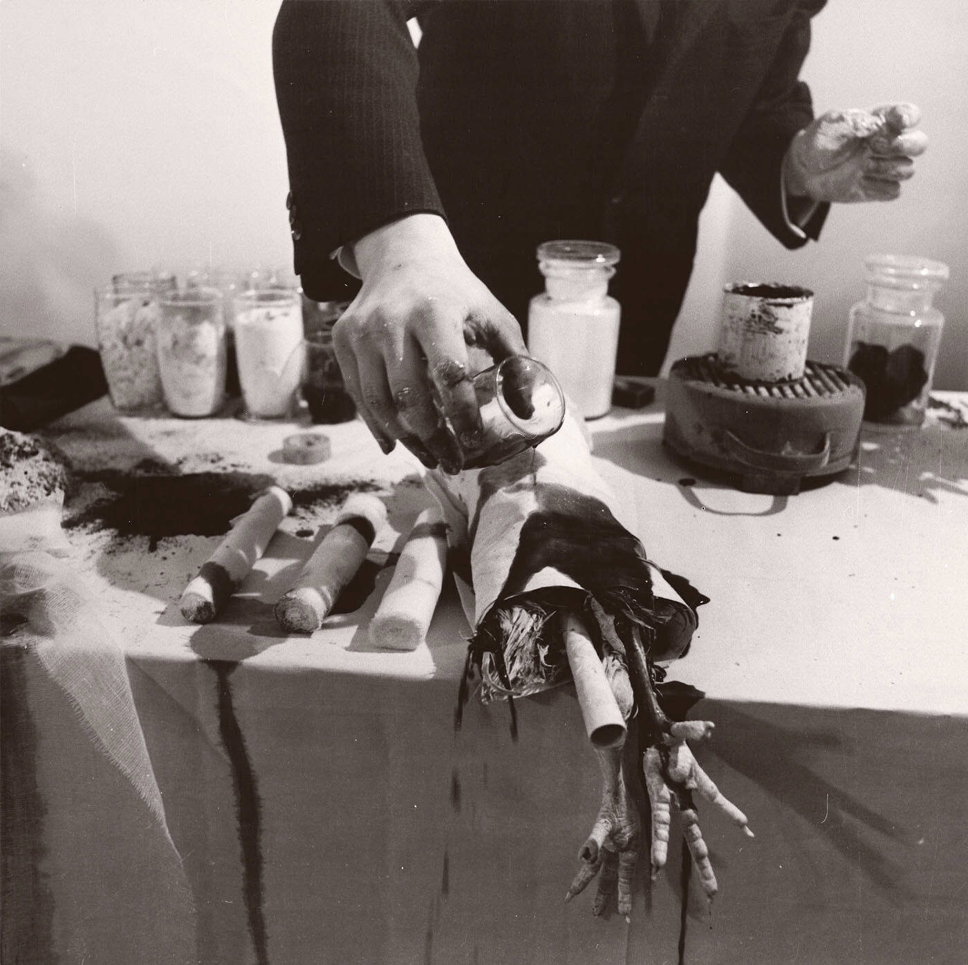 Rudolf Schwarzkogler Aktionen Wien 1965/66 - 1. Aktion Hochzeit 1965 - Wohnung Cibulka Wien - Nr. 131